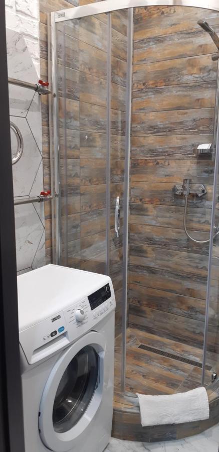 Apartment On Soborna 91 ヴィーンヌィツャ エクステリア 写真